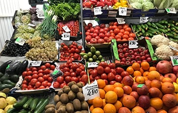 По чем фрукты и овощи на беларусских рынках?