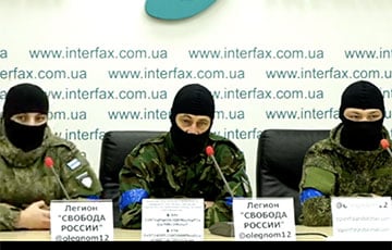 Воюющие за Украину московитские офицеры дают брифинг: видеофакт