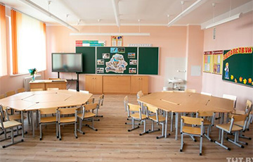 Польские школы в Гродно и Волковыске переводят на русский или беларусский языки обучения