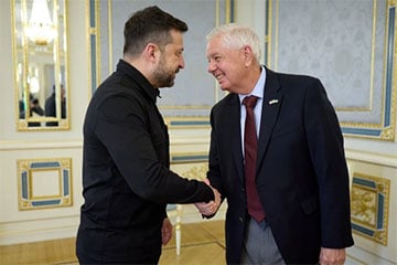 Зеленский встретился с сенатором Грэмом