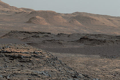 НАСА показало снимки движения дюн на Марсе