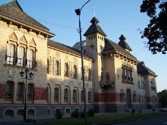 Ельский краеведческий музей основан 35 лет назад на базе Музея народной славы
