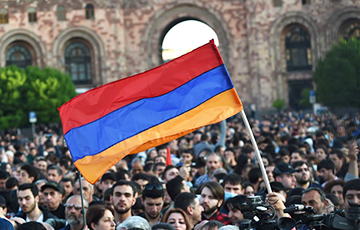 В Армении начались парламентские выборы