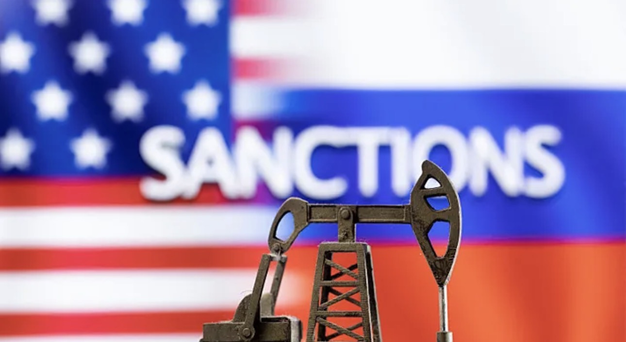 Bloomberg: США готовят новые санкции на случай отказа Путина от мирного соглашения