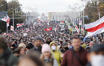 «Не останавливайтесь»: 10 заповедей белорусским революционерам