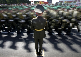 Военный парад в честь Дня Независимости начался в Минске