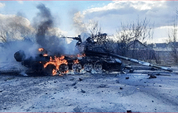 СМИ: Войска РФ за месяц продвинулись на 0,03% территории Украины с огромными потерями
