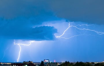 По всей Беларуси вечером в воскресенье прогнозируются грозы