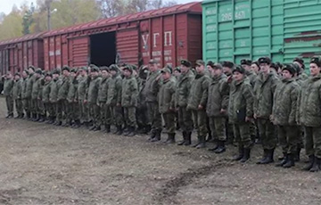 Вместе с московитскими военными в Беларусь завозят боеприпасы