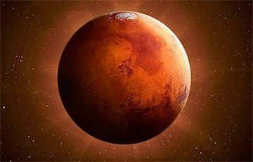 Ученые: К Марсу приближается таинственный огромный объект