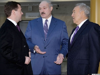 Объединение в Таможенный союз позволит Беларуси, России и Казахстану успешно интегрироваться в глобальную экономику - Путин