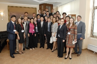 Представители Беларуси примут участие в Школе молодого лидера СНГ