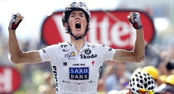 Австралиец Кэйдел Эванс выиграл общий зачет супервеломногодневки "Тур де Франс-2011"