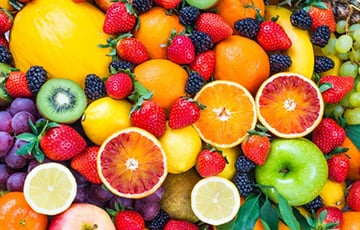 Названы пять фруктов и ягод, в которых содержится мало фруктозы