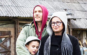 Как семья из Гродно переехали в деревню с одной улицей и стала удивлять местных