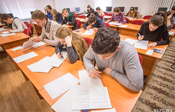 Беларусов будут принимать в вузы Московии по результатам централизованного экзамена