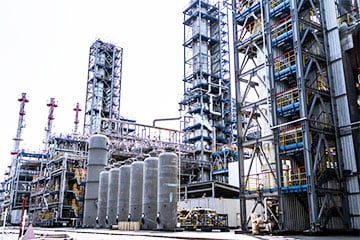 Украина поразила крупнейший частный нефтезавод Московии