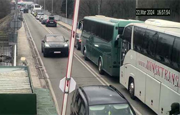 «Почти у всех перевозчиков задержки автобусов»