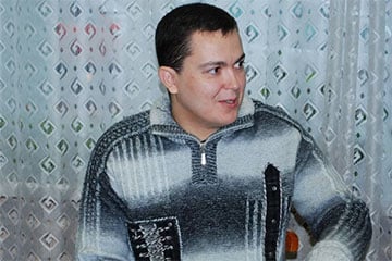 Политзаключенного журналиста Кирилла Позняка выписали из реанимации