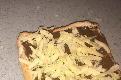 В сети ужаснулись шоколадно-сырному бутерброду британки