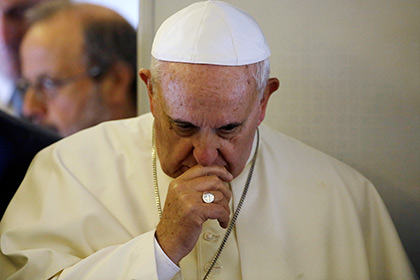 Родственники Папы Римского погибли в автокатастрофе