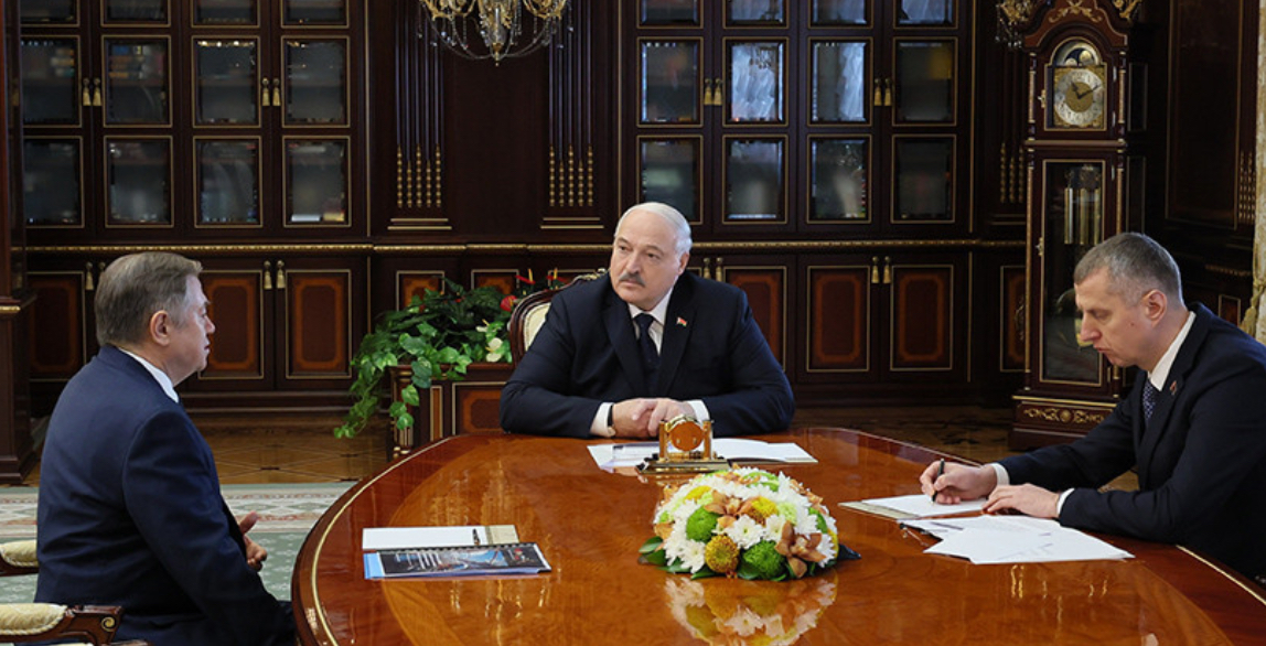 Лукашенко: новым госсекретарем Союзного гопсударства станет Глазьев