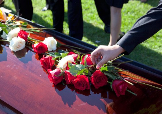 Бесплатные похороны в Беларуси: как их правильно организовать?