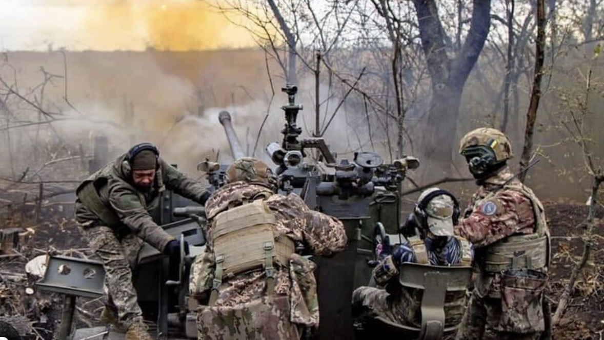Над Московией 8 октября было 53 беспилотника ВСУ, а в Украине горят объекты энергетики
