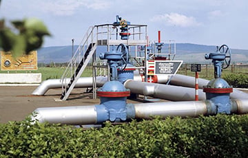 Венгрия и Словакия сообщили о возобновлении поставок московитской нефти по трубопроводу «Дружба»