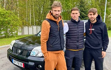 Футболист сборной Беларуси помог приобрести автомобиль для ВСУ