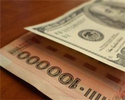 Доллар в Беларуси: еще +10 рублей к курсу