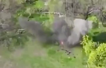Украинские военные вступили в артиллерийскую дуэль и уничтожили позиции оккупантов