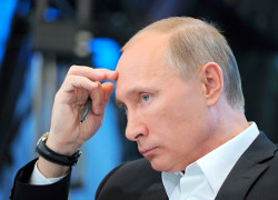 Путин срочно созвал Совбез из-за ситуации в Украине