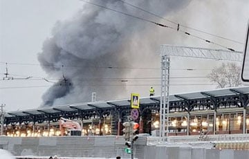 В центре Москвы вспыхнул масштабный пожар