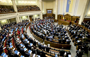 Украинская Рада проголосовала за мобилизацию некоторых категорий осужденных