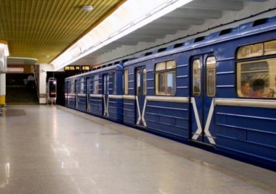 В новогоднюю ночь столичным метро воспользовались 60 тысяч пассажиров