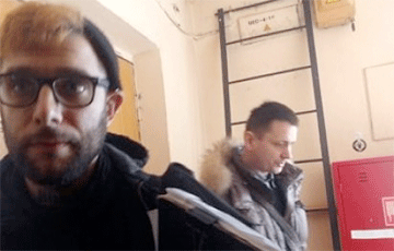 Задержанных в Минске российских журналистов отпустили