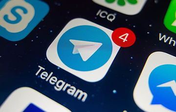 Роскомнадзор против Telegram: мессенджер работает, другие сайты - с перебоями