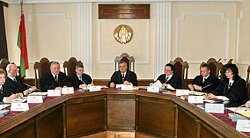 Конституционный суд для Совета Министров не авторитет