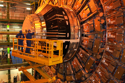 БАК заподозрили в открытии второго бозона Хиггса