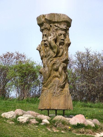 Деревянная скульптура языческого идола впервые найдена в Восточной Европе на территории Россонского района