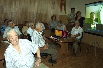 В Беларуси создано 55 классов по обучению пожилых людей и инвалидов компьютерной грамотности