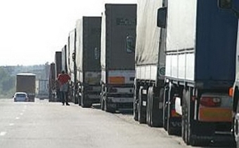 Очередь из грузового автотранспорта на белорусско-литовской границе сохраняется