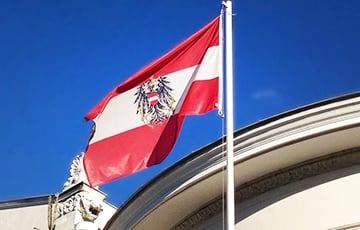 Посольство Австрии отреагировало на инцидент с задержанием пресс-секретаря компании А1
