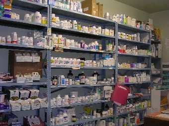 Минздрав Беларуси до середины 2012 года не будет наказывать аптеки за продажу лекарств без рецепта