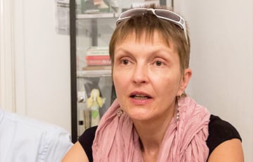 Марина Адамович: Статкевич говорил беларусам, что не оставит их