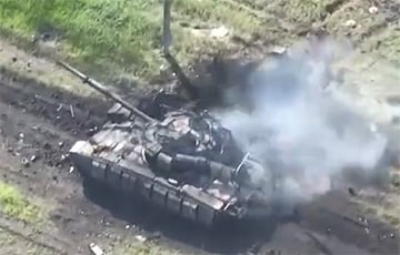 Украинские воины уничтожили московитский танк с ПТРК в Донецкой области