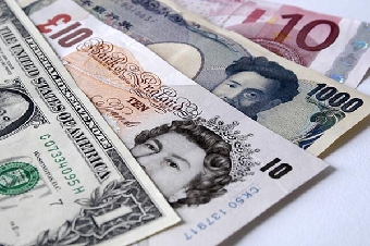 Нацбанк Беларуси с 14 сентября снимает ограничения по курсообразованию на рынке наличной валюты