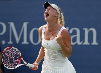 Серена Уильямс обыграла первую ракетку мира Каролин Возняцки в полуфинале US Open