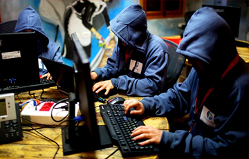 Над Московией измываются лучшие хакеры мира